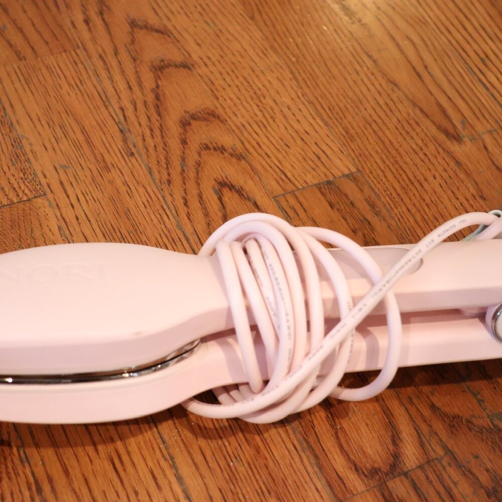 Nori Press Steam Iron